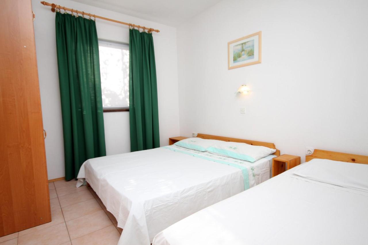 Apartments By The Sea Vinjerac, Zadar - 5824 Exterior foto